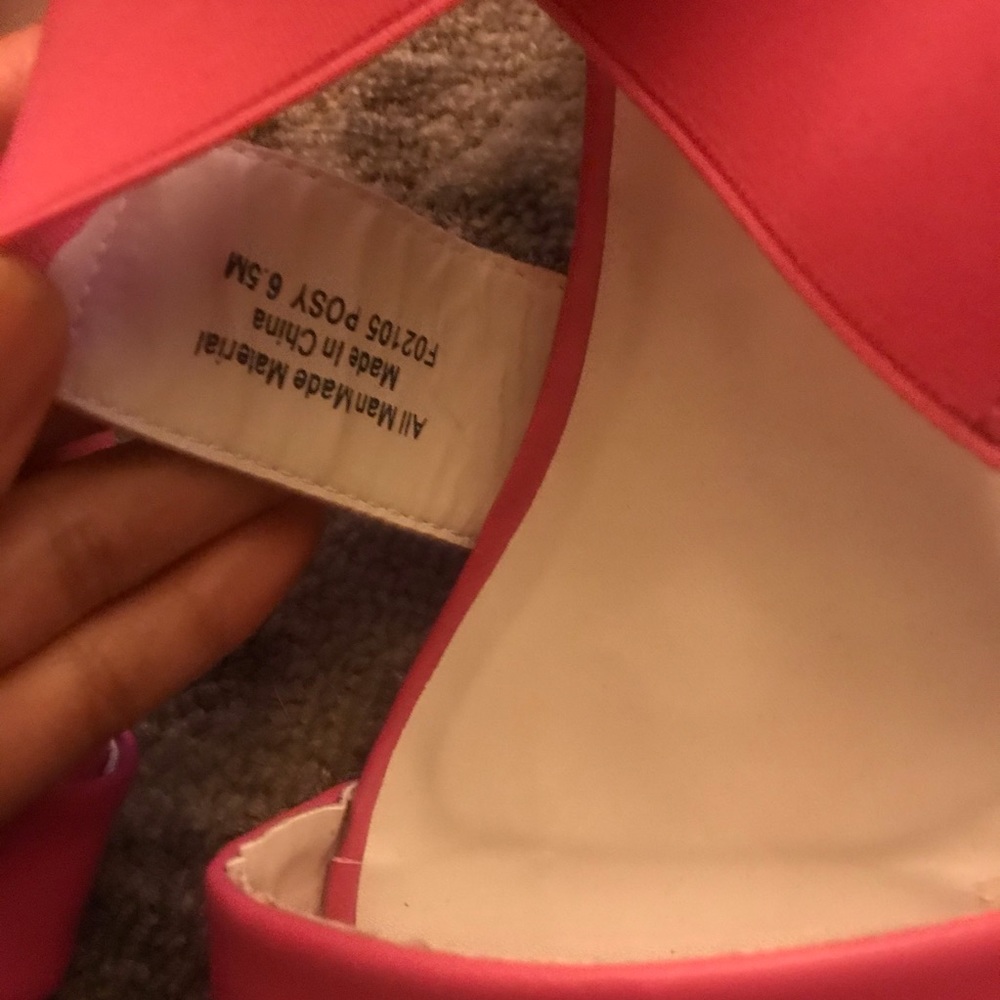 Boston Design Studio Heels - Picture 5 of 8
